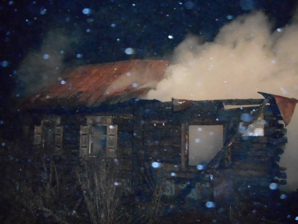 Горел дом в деревне Дворище Бобруйского района