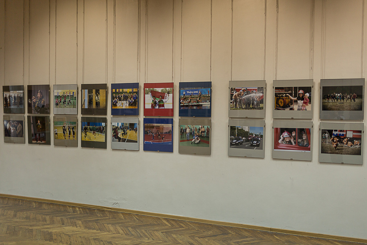 16 января в преддверьях праздника Дня Спасателя Республики Беларусь в выставочном зале Бобруйского художественного музея открылась фотовыставка «Спасатель». 