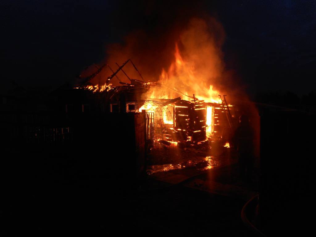 Пожар в деревне  Лысая Горка.