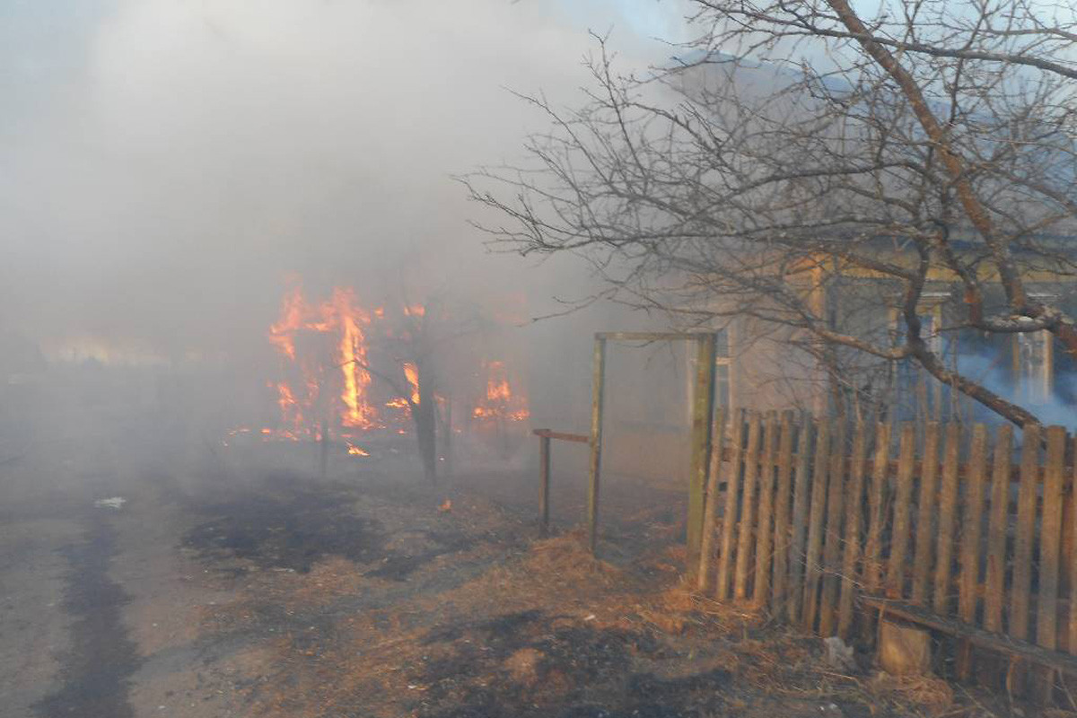Пожар в деревне Орехово.