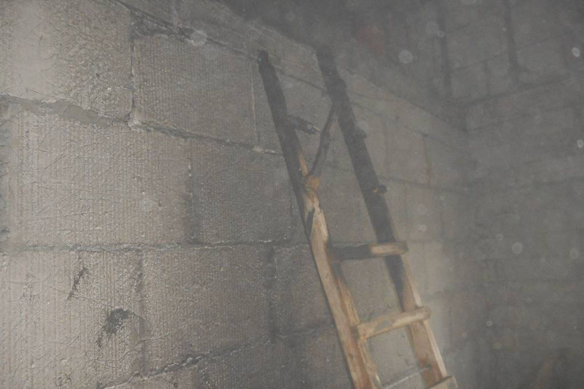 16 июня 2015 года в 15 часов 20 минут произошел  пожар по улице Гоголя, о котором в центр оперативного управления Бобруйского горрайотдела  по ЧС сообщила прохожая гражданка, пояснив, что видит дым, который выходит из  недостроенного здания коттеджа.