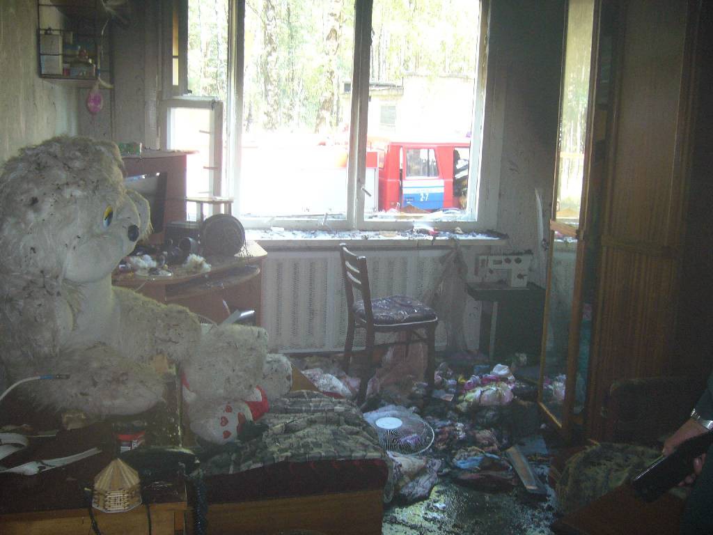 23 августа 2015 года в 13 ч. 24 мин. на пульт вахтера общежития ОАО «Белшина» №15 в результате сработки пожарной сигнализации поступил сигнал о пожаре. 