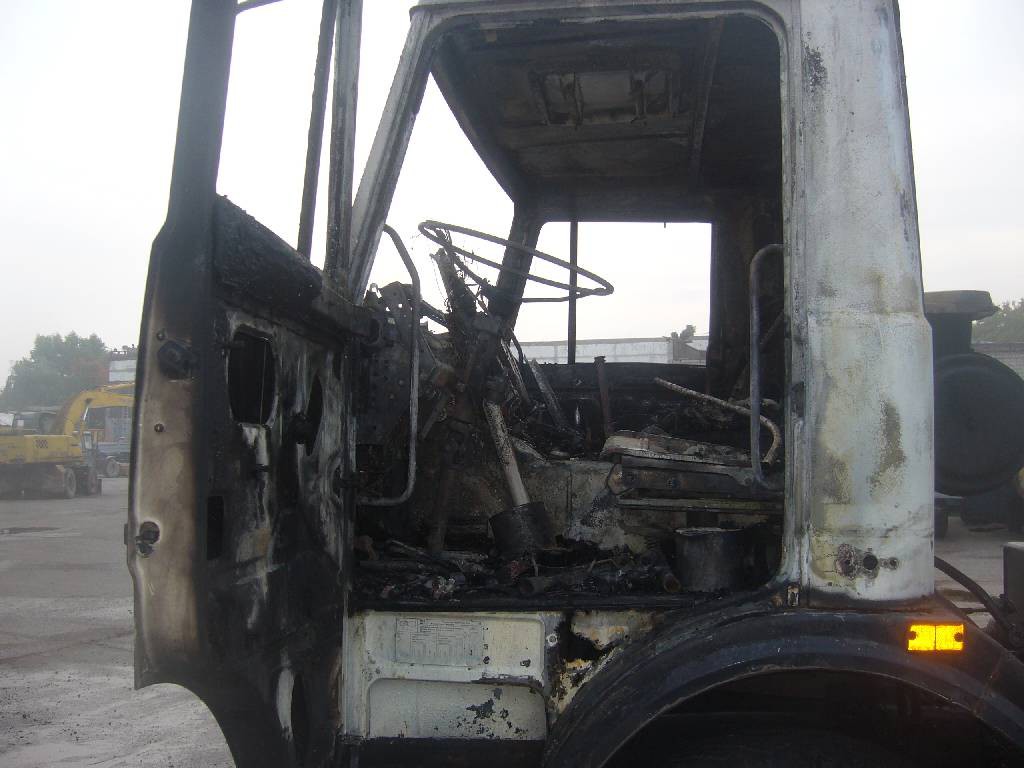 25 сентября 2015 года в 15.47 поступило сообщение о пожаре автомобиля, расположенного по адресу: г.Бобруйск, 5 км. Минского шоссе. 