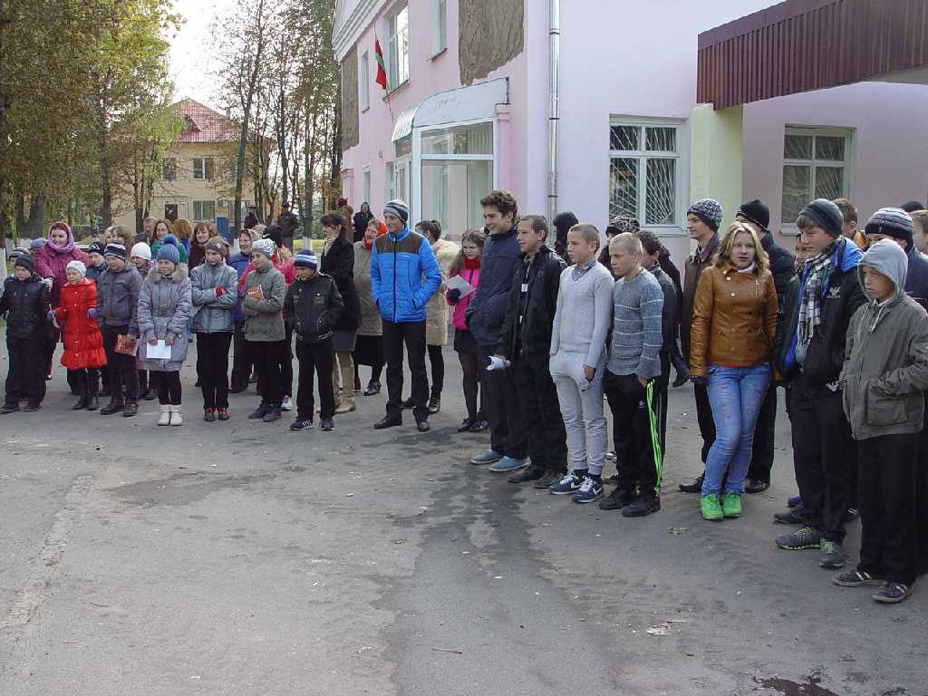 Сельский сход в деревне Большие Бортники Бобруйского района.