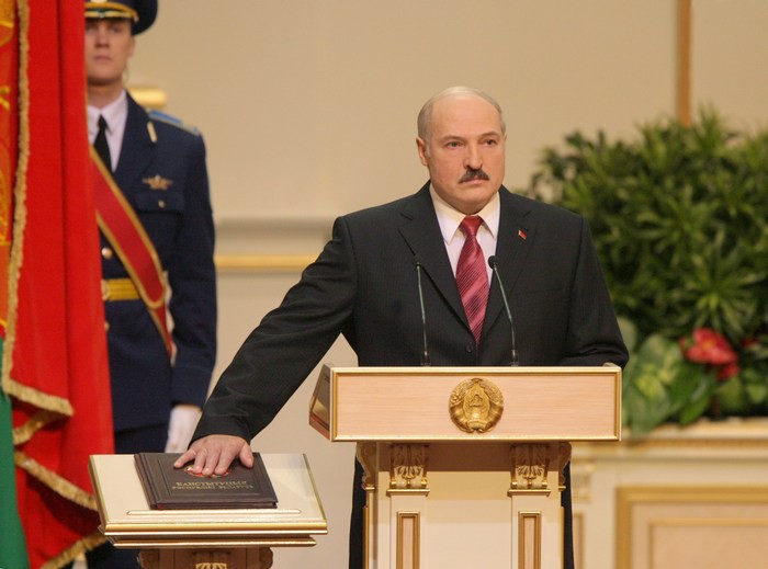 Александр Лукашенко в пятый раз поклянется в верности народу. Как пройдет церемония инаугурации Александр Лукашенко в пятый раз поклянется в верности народу. Как пройдет церемония инаугурации