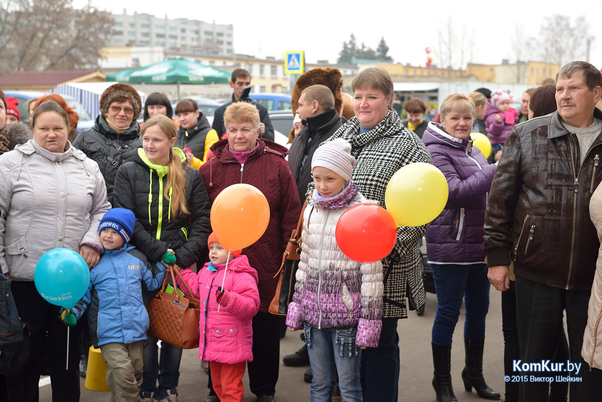 Открылся новый рынок