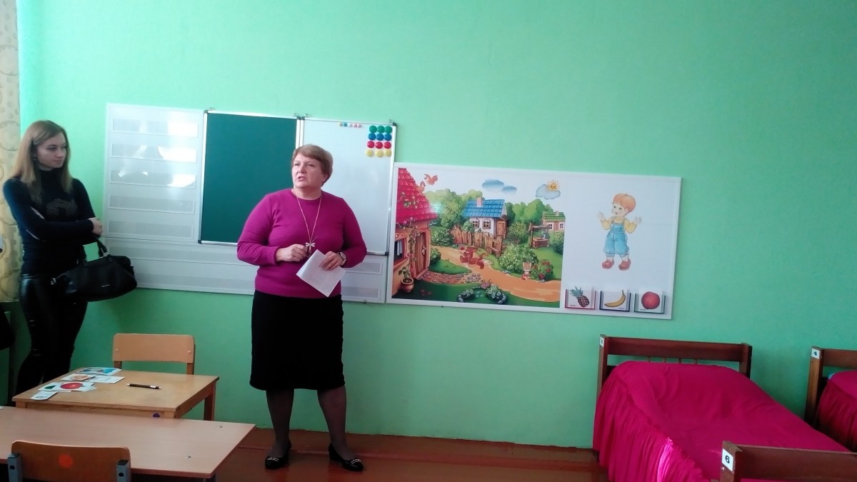 В середине ноября на базе ГУО «Специальный д/с № 9 Бобруйска для детей с тяжелыми нарушениями речи» состоялось заседание методического объединения учителей-дефектологов.