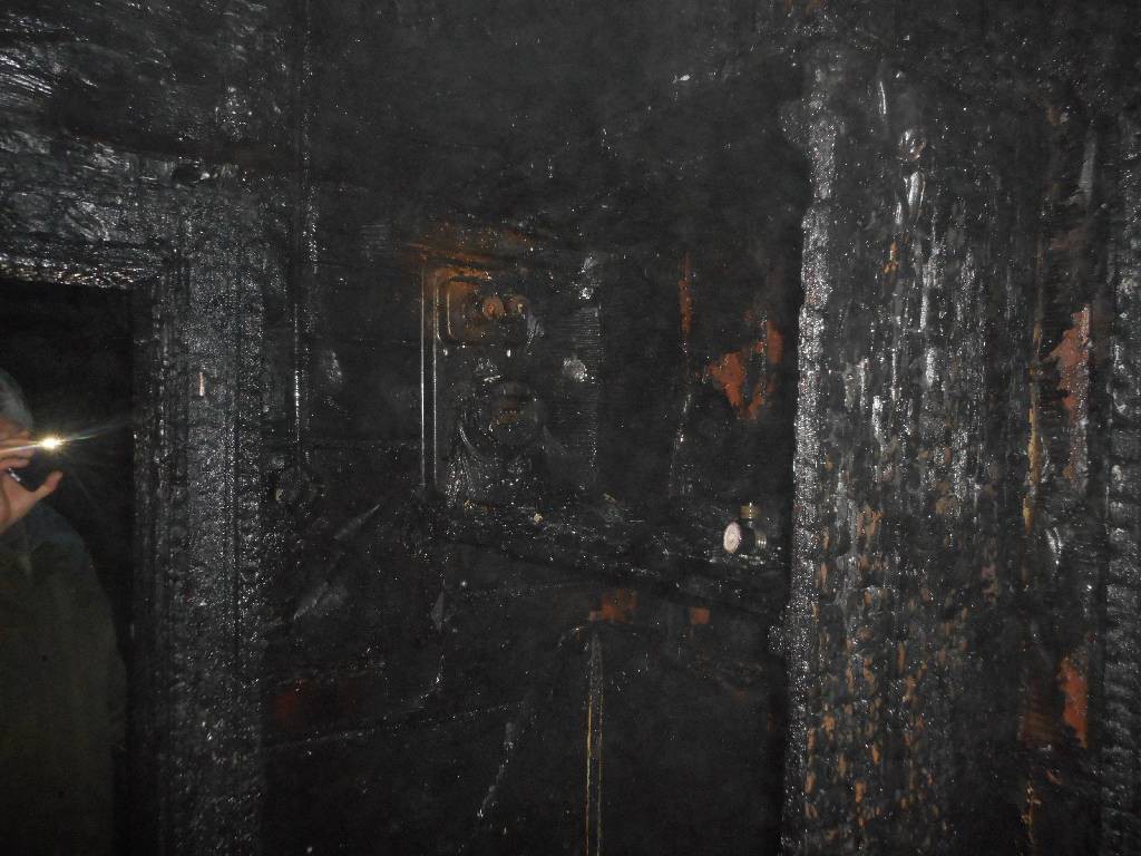17 декабря 2015 года в 23.31 поступило сообщение о пожаре дома, расположенного по адресу: Бобруйский район, Сычковский сельский совет, деревня Сычково, ул.Восточная.