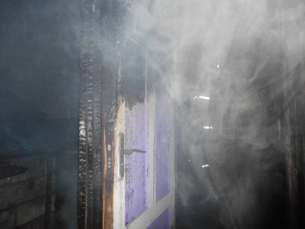 24 декабря 2015 в 20 ч. 02 мин. в центр оперативного управления  Бобруйского горрайотдела по ЧС от гражданки Г. поступило сообщение о пожаре дома по адресу: г. Бобруйск, ул. Прибыльского.