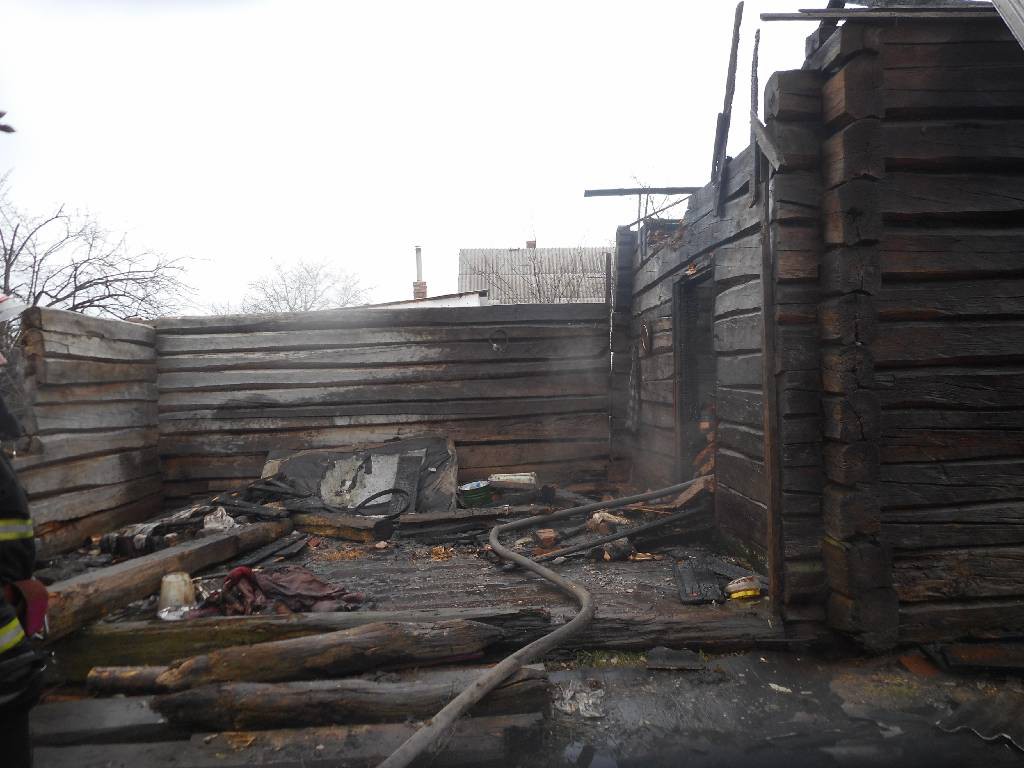 20 февраля 2016 года в 14.54. в ЦОУ Бобруйского ГРОЧС от гражданки Н.(прохожая) поступило сообщение о пожаре нежилого дома, расположенного на улице Цветочной.