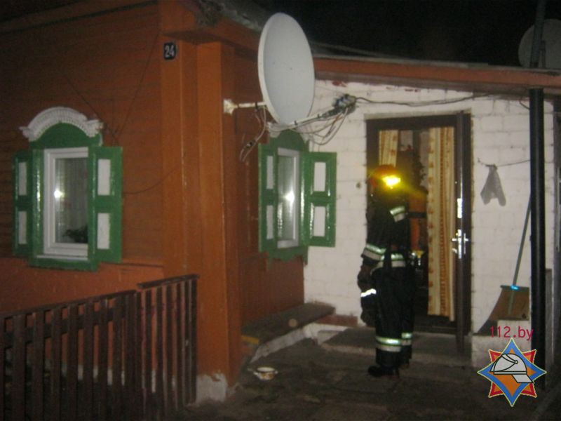 Мать и двое детей погибли на пожаре в Осиповичах