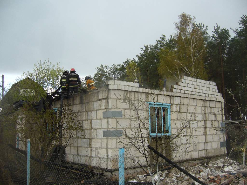 Горел дачный дом в садовом товариществе «Электрон».