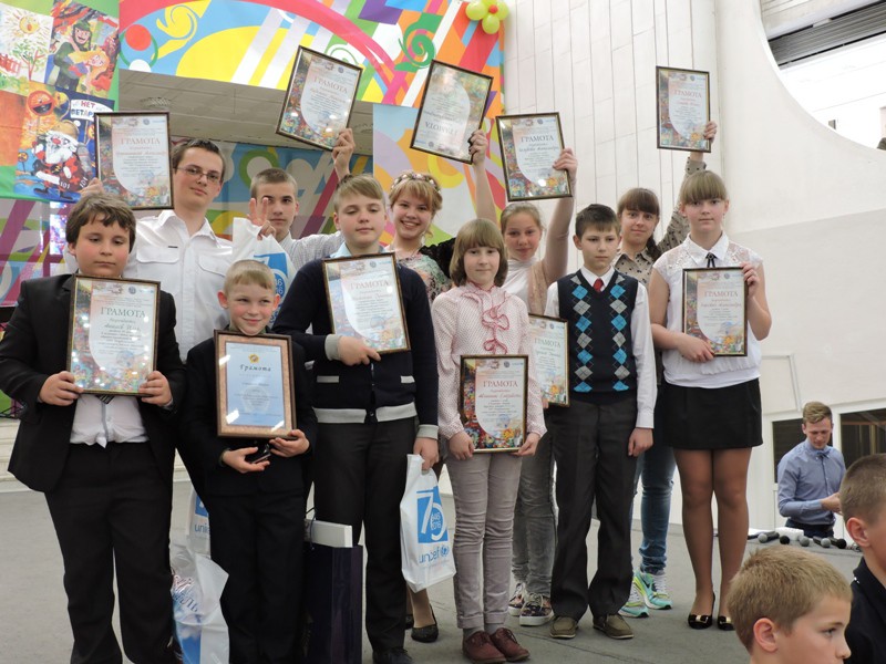 В Минске наградили победителей и призеров 18 –го республиканского смотра-конкурса «Спасатели глазами детей».
