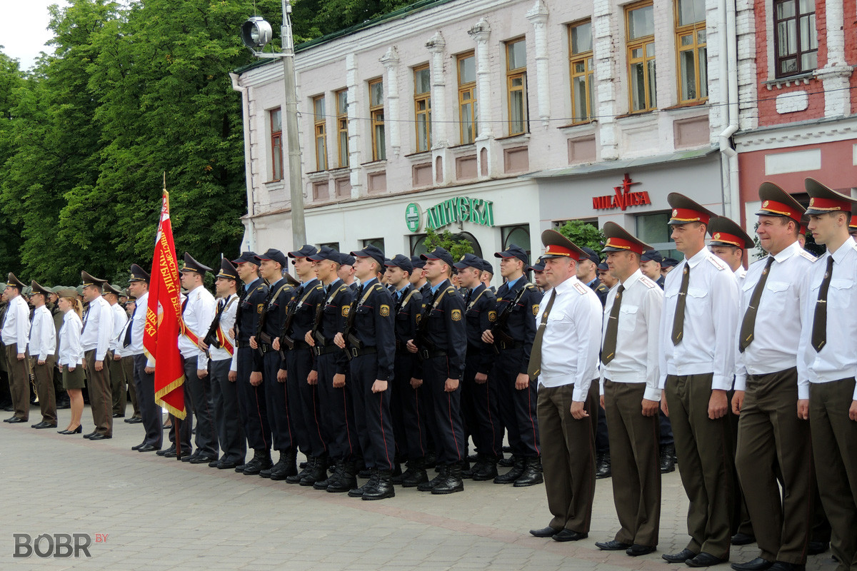 Бобруйчане отмечают 72-ю годовщину освобождения города от немецко-фашистских захватчиков Бобруйчане отмечают 72-ю годовщину освобождения города от немецко-фашистских захватчиков