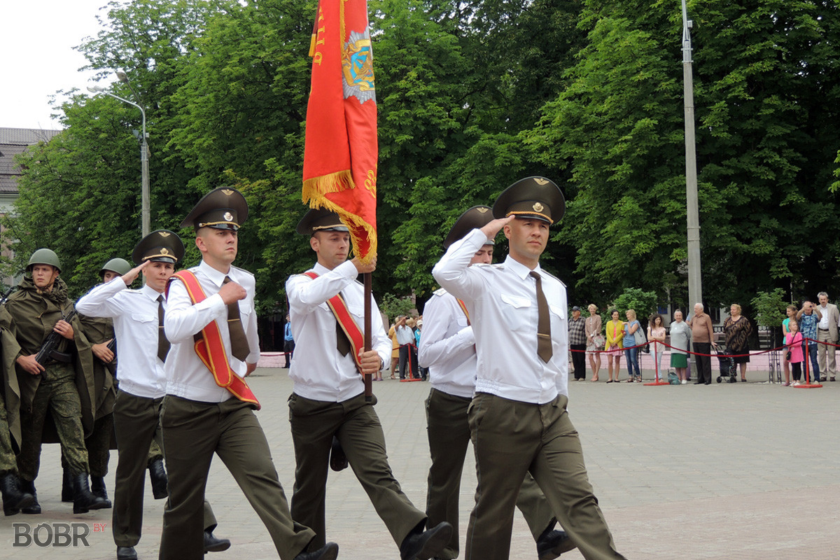 Бобруйчане отмечают 72-ю годовщину освобождения города от немецко-фашистских захватчиков Бобруйчане отмечают 72-ю годовщину освобождения города от немецко-фашистских захватчиков