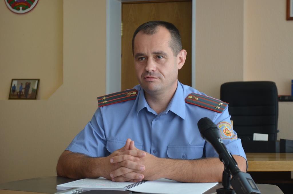 Начальник  УВД Бобруйского горисполкома подполковник милиции Андрей Владимирович Говорако