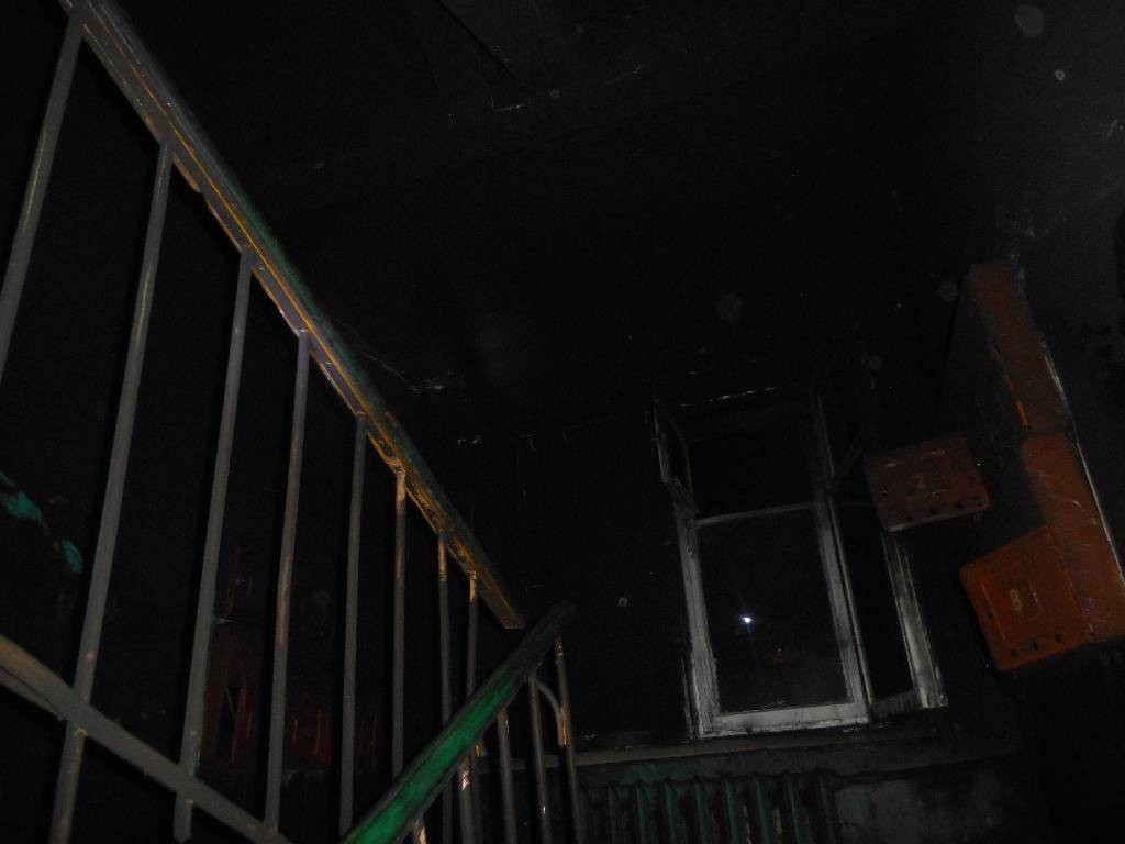 02.12.2016 в 21-30 поступило сообщение о пожаре в квартире по улице Гоголя в г. Бобруйске.