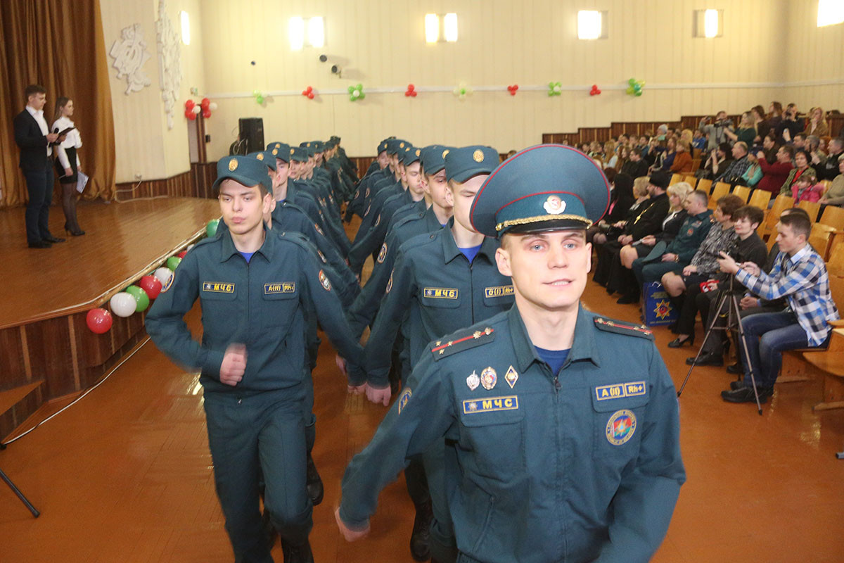 28 января в ГУО «Средняя школа № 28 г. Бобруйска» прошла торжественная церемония посвящения в учащиеся специализированного класса 