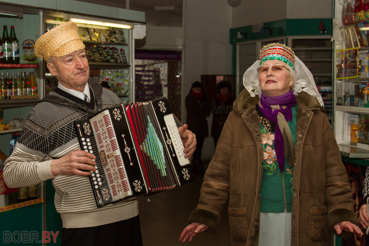 На автовокзале «Бобруйск» прошёл концерт творческих коллективов На автовокзале «Бобруйск» прошёл концерт творческих коллективов