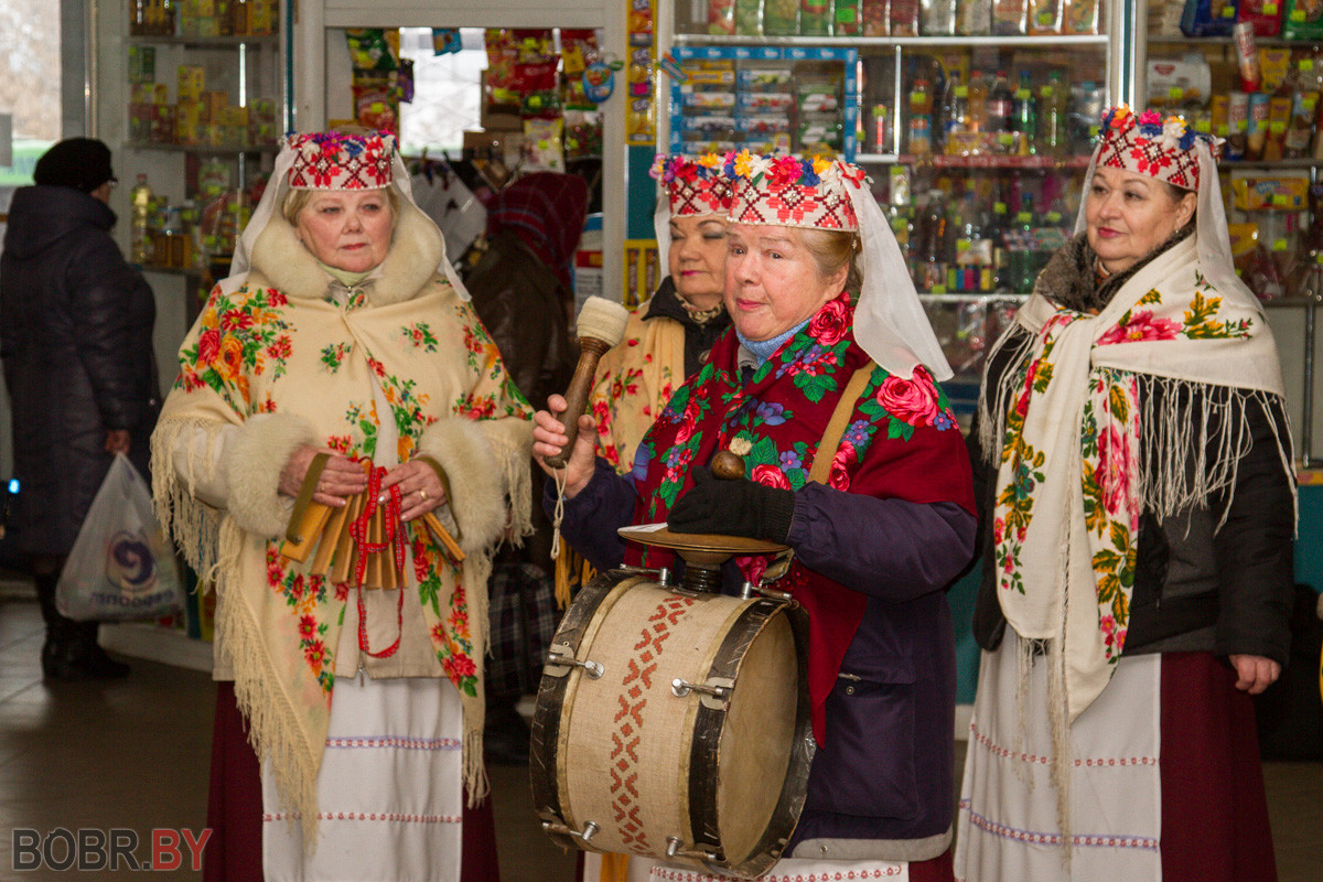 На автовокзале «Бобруйск» прошёл концерт творческих коллективов На автовокзале «Бобруйск» прошёл концерт творческих коллективов