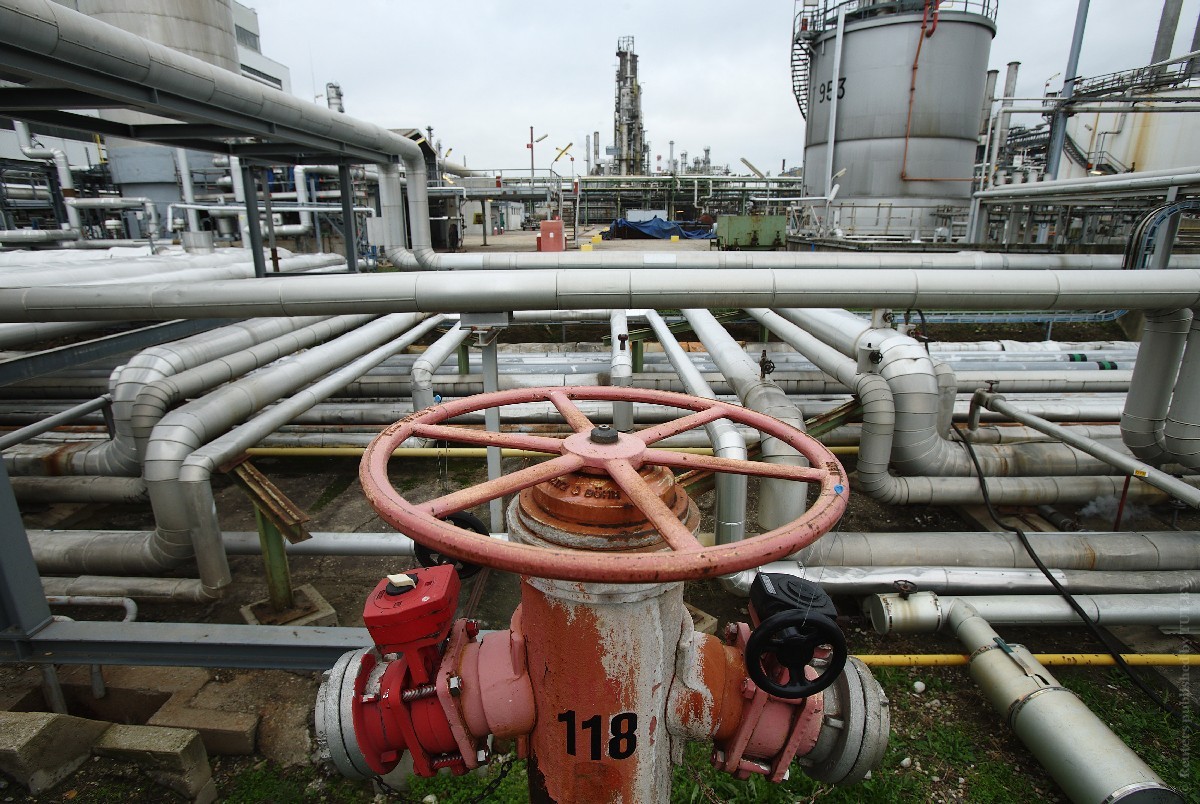 Кобяков рассказал, сколько мы потеряли на нефтяном конфликте и чем опасен рост зарплат Кобяков рассказал, сколько мы потеряли на нефтяном конфликте и чем опасен рост зарплат