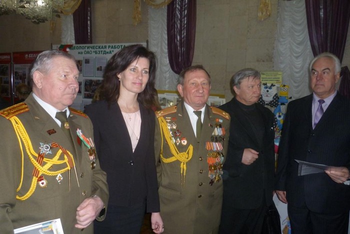 Гордость и слава - ветераны! Гордость и слава - ветераны!