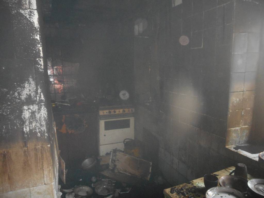 Днем 5 апреля 2017 года поступило сообщение о пожаре в жилом доме расположенном по переулку Дачному в г. Бобруйске.