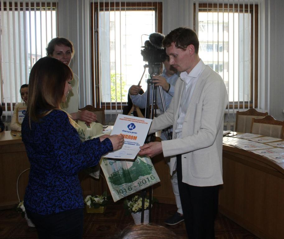 В Первомайском раойне Бобруйска подвели итоги конкурса социальных проектов В Первомайском раойне Бобруйска подвели итоги конкурса социальных проектов