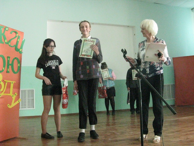 Участники отделения дневного пребывания для инвалидов приняли участие в ежегодном фестивале «Зажги свою звезду», организованном Бобруйской организацией «Надежда».