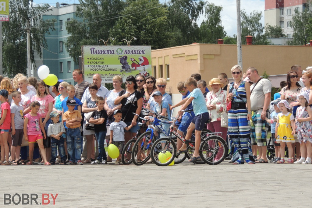Молодежный парк торжественно открыли в Бобруйске Молодежный парк торжественно открыли в Бобруйске