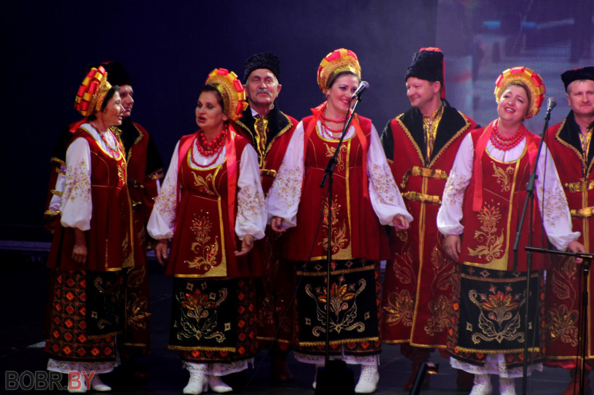 В «Бобруйск-Арена» открыли XIV Международный фестиваль народного творчества «Венок дружбы-2017» В «Бобруйск-Арена» открыли XIV Международный фестиваль народного творчества «Венок дружбы-2017»