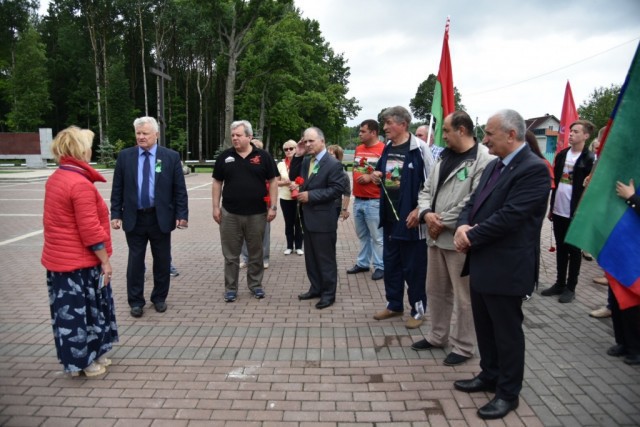 Белорусское землячество Смоленщины организовало очередной патриотический автопробег Белорусское землячество Смоленщины организовало очередной патриотический автопробег