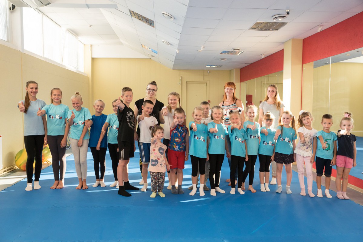 1 сентября команда юных спортсменов Fit-Kid Олимпия начала сезон тренировкой в новом зале по адресу Ульяновская, 64 Торговый центр «АЙСБЕРГ» 2-й этаж. 