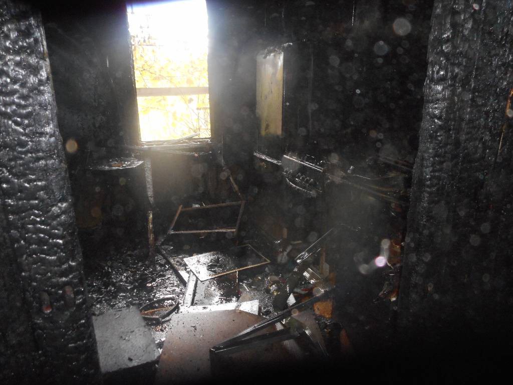 Днем 15 октября 2017 года на телефон «101», поступило сообщение о пожаре жилого дома, расположенного по улице Рабочей в г. Бобруйске.