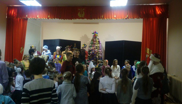 22 декабря воспитанники отделения дневного пребывания для инвалидов были приглашены на спектакль-мюзикл «Верим в чудеса!»