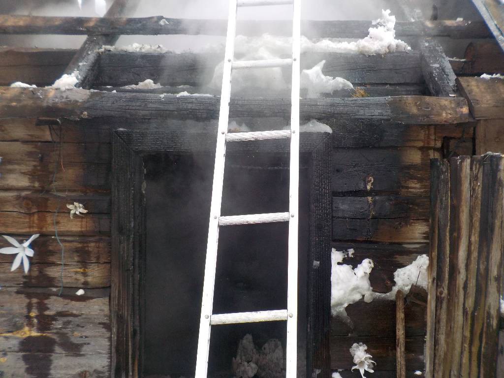 В субботу 17 февраля бобруйским спасателям поступило сообщение о пожаре бани по адресу: Бобруйский район, Слободковский сельсовет, деревня Большая Каменка.