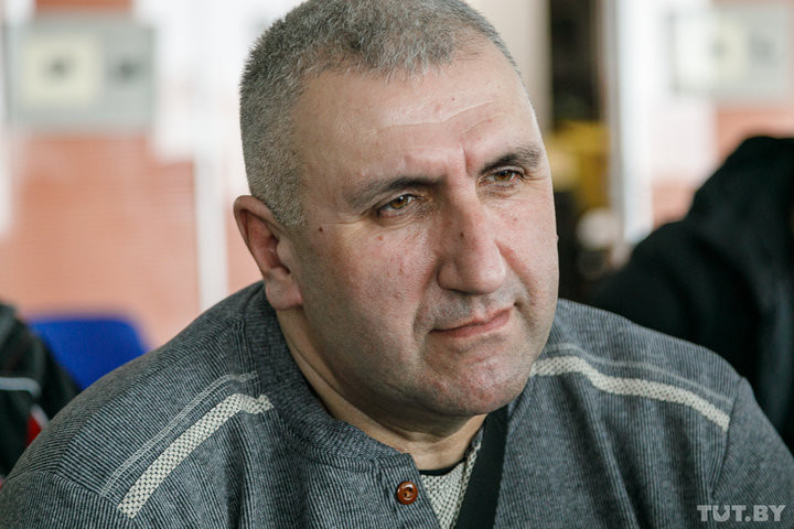 «Поставим машины под забор». Пассажиры рискуют остаться без междугородних маршруток «Поставим машины под забор». Пассажиры рискуют остаться без междугородних маршруток