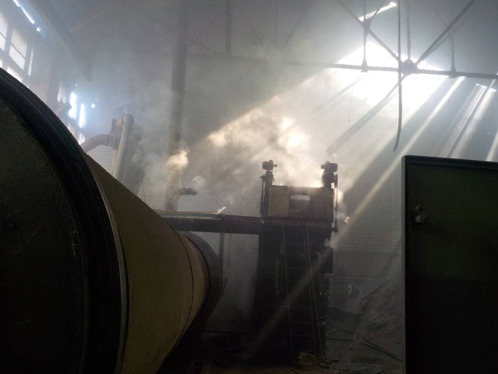 Днем 18 марта от прохожего гражданина бобруйским спасателям поступило сообщение о пожаре деревообрабатывающего предприятия по улице Минское шоссе в Бобруйске.