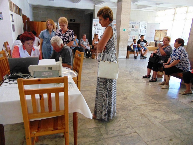 «Жить здорово» «Жить здорово»