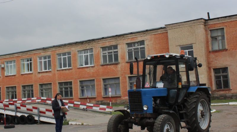 В ДОСААФе Бобруйска открыты курсы по подготовке трактористов-машинистов В ДОСААФе Бобруйска открыты курсы по подготовке трактористов-машинистов