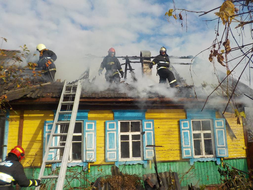 В Гончаровке тушили пожар