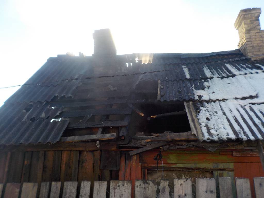 30 ноября 2018 года в 11-33 спасателям поступило сообщение о загорании жилого дома по улице Комбинатской в г. Бобруйске.