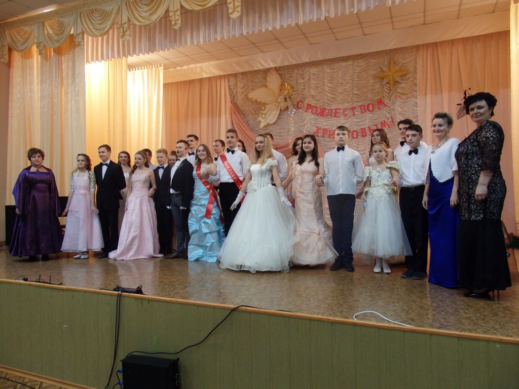 Красивая традиция есть в Бобруйске - рождественские балы Красивая традиция есть в Бобруйске - рождественские балы