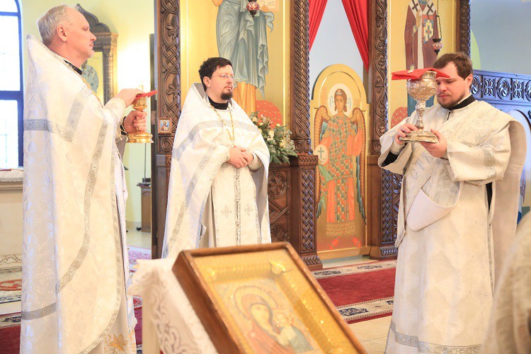В день отдания праздника Богоявления епископ Серафим совершил Божественную литургию в Никольском соборе Бобруйска В день отдания праздника Богоявления епископ Серафим совершил Божественную литургию в Никольском соборе Бобруйска