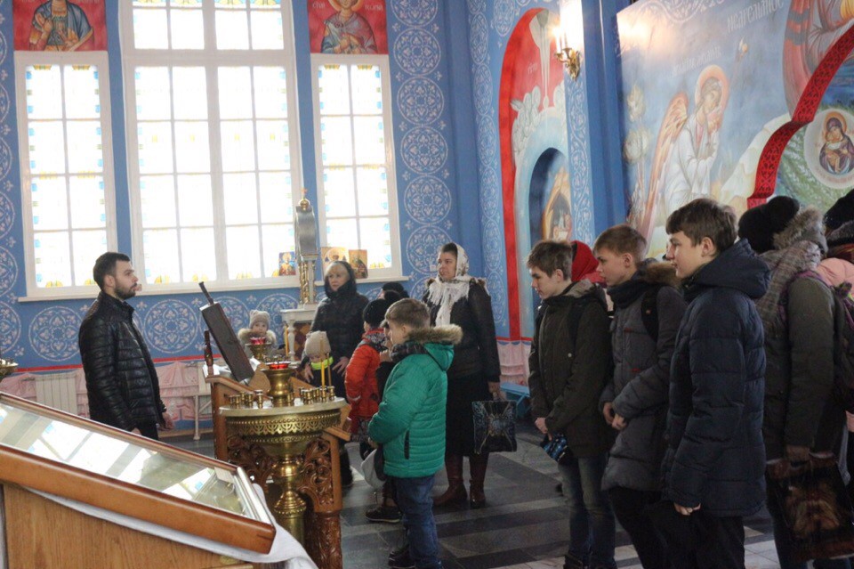 Ученики воскресной школы «Азъ, Буки, Веди» совершили паломническую поездку в Солигорск Ученики воскресной школы «Азъ, Буки, Веди» совершили паломническую поездку в Солигорск