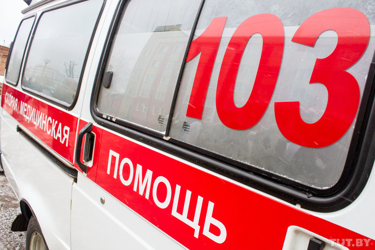 В Жабинке школьник ранил ножом сторожа бывшей нефтебазы. В компании был сын чиновника райисполкома В Жабинке школьник ранил ножом сторожа бывшей нефтебазы. В компании был сын чиновника райисполкома