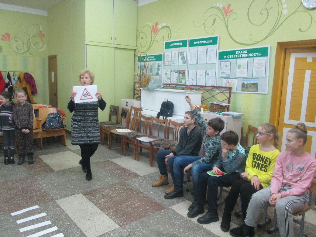 В субботу в клубах по месту жительства Центра творчества г.Бобруйска прошел «День безопасности» В субботу в клубах по месту жительства Центра творчества г.Бобруйска прошел «День безопасности»