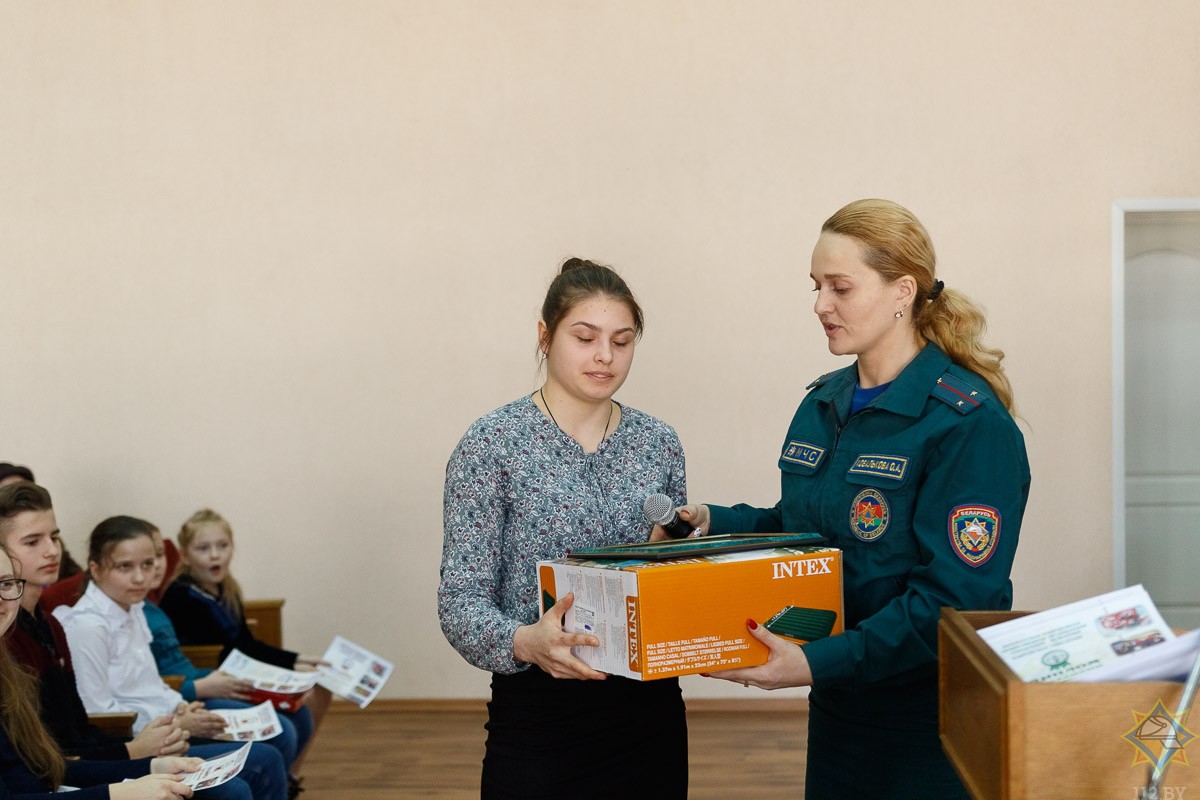 Награждение лауреатов Награждение лауреатов