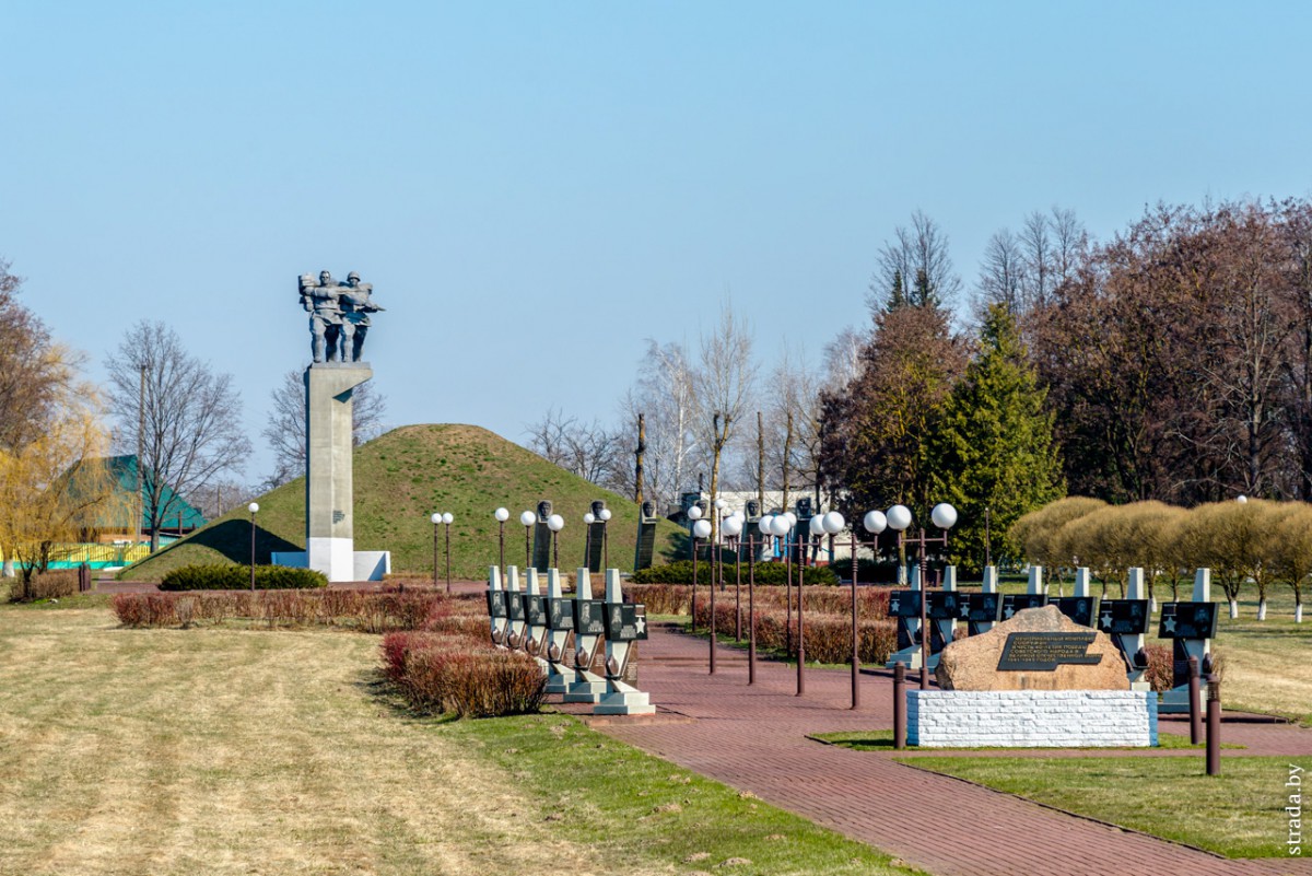 Мемориальный комплекс в Сычково Мемориальный комплекс в Сычково