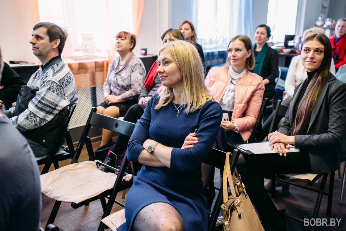 Хотите научиться генерировать бизнес-идеи? А может, инвестировать в уже готовую? Хотите научиться генерировать бизнес-идеи? А может, инвестировать в уже готовую?
